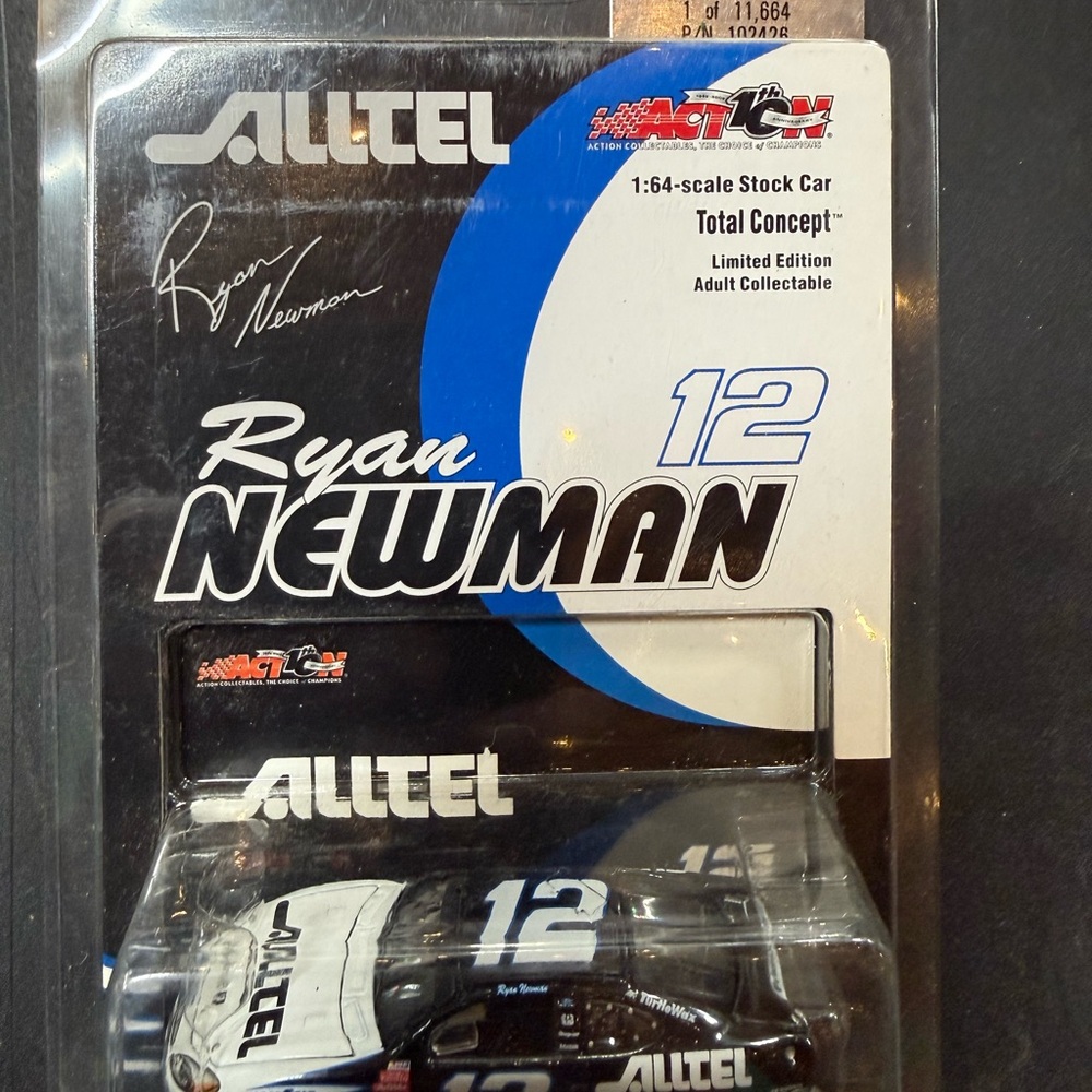 1:64-Scale Stock Car - Blue and White
